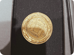 ブローチ：CHANEL
                      メダル モチーフ ブローチなど7点