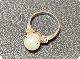 リング：Pt900/メレダイヤなど4点