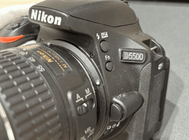 Nikon：D5500 18-55 VR II キット ブラック／Nikon：AF-S DX NIKKOR 55-300mm F4.5-5.6G ED VRなど2点