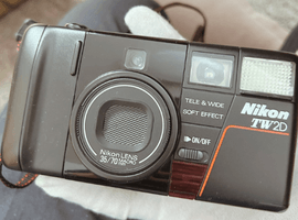 Nikon：ボディ／Canon：ボディなど5点