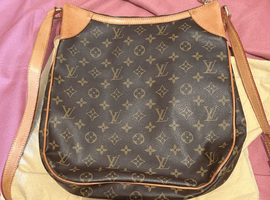 LOUIS VUITTON / モノグラム / オデオン MM / M56389 / 状態ランク:ABなど3点