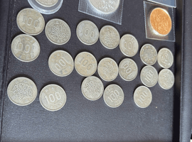 100円銀貨／中華民国　60年記念硬貨／など