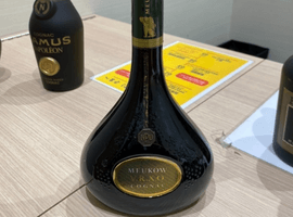 ブランデー：MEUKOW（VRXO）／ブランデー：CHATEAU PAULET（XO）など4点