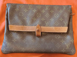 LOUIS VUITTON / モノグラム / ポシェット プリアント / M51805 / 状態ランク：Cなど5点(宮城県仙台市泉区・出張買取）｜ブランド品の高価買取なら【バイセル】