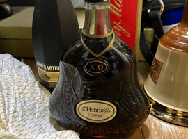 Hennessy：XO 金キャップ グリーンボトルなど3点