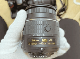 Nikon：レンズ／Nikon：ボディなど3点
