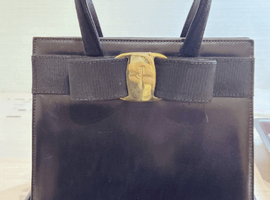 Salvatore Ferragamo：ヴァラ リボン ハンドバッグなど6点