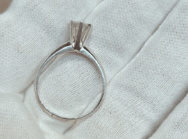 リング:Pt900/ダイヤモンドなど3点