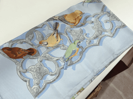 スカーフ：HERMES／OISEAUX MIGRATEURSなど3点（東京都港区・店頭買取）｜ブランド品の高価買取なら【バイセル】