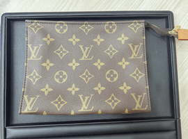 セカンドバッグ/クラッチバッグ:LOUIS VUITTONなど3点