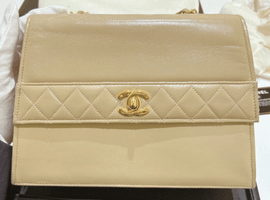 CHANEL:マトラッセ フラップ チェーンショルダーバッグなど3点