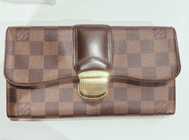 LOUIS VUITTON：ポルトフォイユ・システィナなど4点