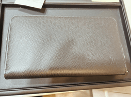 LOUIS VUITTON:ジッピー・オーガナイザーなど3点