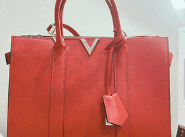 ショルダーバッグ：LOUIS VUITTONなど5点