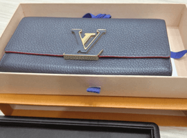 LOUIS VUITTON ポルトフォイユ・カプシーヌなど4点（広島県広島市安佐南区・店頭買取）｜ブランド品の高価買取なら【バイセル】