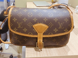 LOUIS VUITTON:ソローニュなど5点