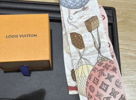 LOUIS VUITTON:バンドー・クリスマス ヴィヴィエンヌなど3点