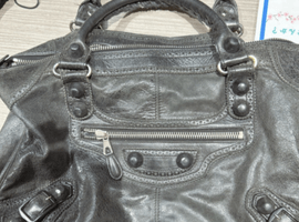 ハンドバッグ:BALENCIAGA/ル・シティなど3点