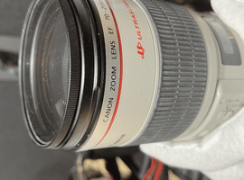 Canon：EF 70-200mm F2.8L IS USMなど5点（大阪府大阪市住之江区・店頭買取）｜カメラの高価買取なら【バイセル】