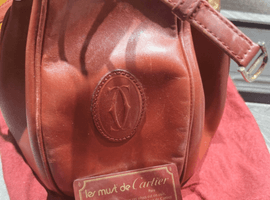 Cartier マスト・ドゥ・カルティエ 巾着型 ショルダーバッグなど5点