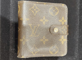 LOUIS VUITTON:ポルト モネ・ビエ ヴィエノワなど4点