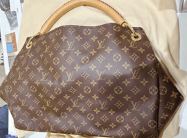 ハンドバッグ:LOUIS VUITTON/ルーピングMMなど3点
