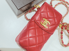 CHANEL ：ミニミニ マトラッセ チェーンショルダーバッグなど5点