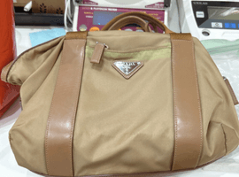 ハンドバッグ:PRADAなど3点