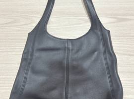 ハンドバッグ:LOEWEなど6点