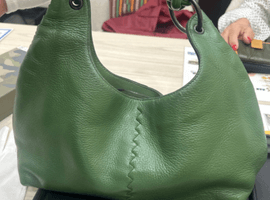 ハンドバッグ:BOTTEGA VENETAなど3点