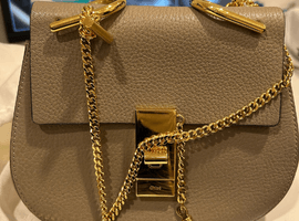 ショルダーバッグ：Chloéなど3点