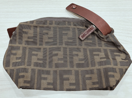 FENDI：ズッカ柄 ズッキーノ キャンバス ポーチなど3点