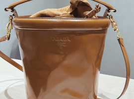  PRADA スパッツォラート レザー バケットバッグなど8点