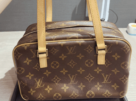 LOUIS VUITTON ：モノグラムシテ MMなど6点