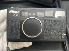 コンパクトカメラ／Nikon：28Tiなど3点