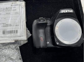 デジタルカメラ／PENTAX：K-50 ボディ ブラックなど3点