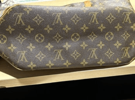 LOUIS VUITTON ：モノグラムサックショッピングなど3点