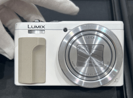 デジタルカメラ／Panasonic：LUMIX DMC-TZ85 ホワイトなど4点