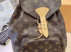 LOUIS VUITTON ：モノグラムモンスリ MMなど5点（神奈川県川崎市麻生区よりご来店・店頭買取）｜ブランド品の高価買取なら【バイセル】