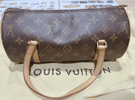 LOUIS VUITTON ：モノグラムパピヨン 26 旧型など4点