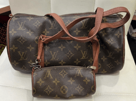 LOUIS VUITTON ：モノグラムパピヨン 30 旧旧型など5点（神奈川県横浜市港北区よりご来店・店頭買取）｜ブランド品の高価買取なら【バイセル】