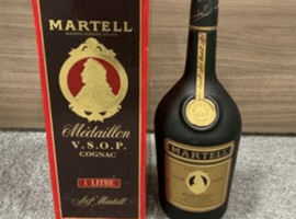 ブランデー／MARTELL：VSOP メダイヨン スペシャル リザーブ リキュールなど4点（静岡県島田市よりご来店・店頭買取）｜お酒の高価買取なら【バイセル】
