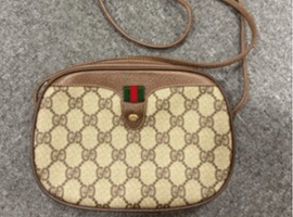 GUCCI ：GGスプリームシェリー ショルダーバッグなど5点