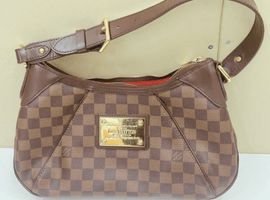 LOUIS VUITTON ：ダミエテムズ PMなど4点（静岡県掛川市よりご来店・店頭買取）｜ブランド品の高価買取なら【バイセル】