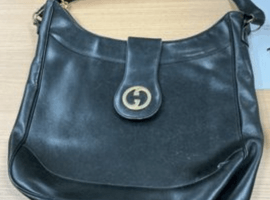 GUCCI ：インターロッキングG2way ショルダーバッグ　ワンショルダーなど3点（神奈川県横浜市旭区よりご来店・店頭買取）｜ブランド品の高価買取なら【バイセル】