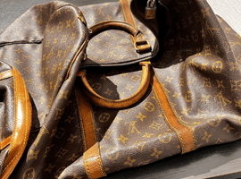 LOUIS VUITTON ：モノグラムキーポルなど3点（東京都目黒区よりご来店・店頭買取）｜ブランド品の高価買取なら【バイセル】