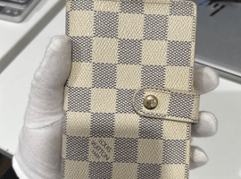 LOUIS VUITTON ：ダミエ アズールポルトフォイユ ヴィエノワなど5点（愛知県名古屋市中区よりご来店・店頭買取）｜ブランド品の高価買取なら【バイセル】