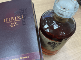 ウイスキー／Suntory：響 17年など5点
