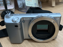 コンパクトデジタルカメラ／SONY：NEX-5など8点