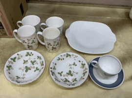 洋食器：ウエッジウッドなど4点